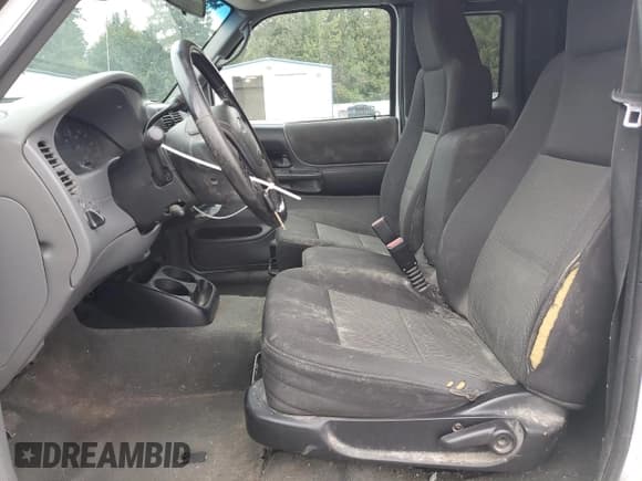 ✅ 2004 Ford Ranger XL Fleet • VIN: 1FTYR44UX4PA21318 • Lot: 84302875. Listed on Copart with 203,975 mi. Free auction sales archive from the USA and detailed vehicle history report at DreamBid. Image 7.