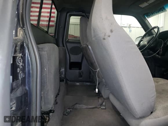 ✅ 2000 Ford Ranger XLT • VIN: 1FTZR15X4YTB28390 • Lot: 64061415. Listed on Copart with 165,592 mi. Free auction sales archive from the USA and detailed vehicle history report at DreamBid. Image 10.