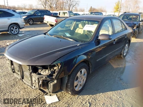 ✅ 2009 Hyundai Sonata GLS • VIN: 5NPET46C29H563721 • Лот: 41204443. Опубликован ранее на IAAI с пробегом 150 062 миль. Бесплатный доступ к архиву аукционных продаж из США и подробный отчёт об истории автомобиля на DreamBid. Изображение 17.