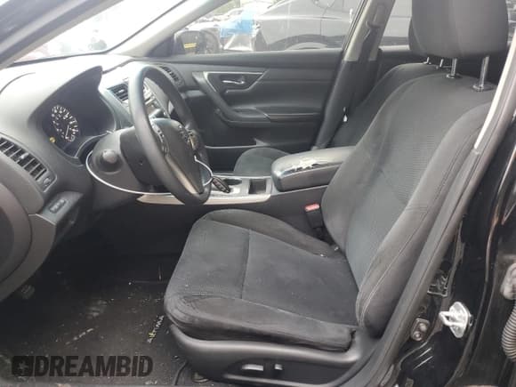 ✅ 2015 Nissan Altima 2.5 • VIN: 1N4AL3AP4FC458341 • Lot: 59024385. Listed on Copart with 215,358 mi. Free auction sales archive from the USA and detailed vehicle history report at DreamBid. Image 7.