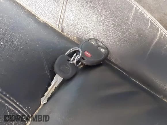 ✅ 2011 Chevrolet Silverado 2500HD LTZ • VIN: 1GC1KYC83BF192822 • Lot: 42508183. Listed on IAAI with 81,195 mi. Free auction sales archive from the USA and detailed vehicle history report at DreamBid. Image 11.