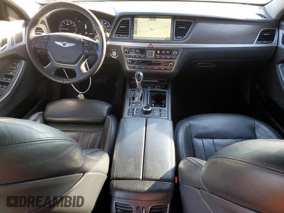 ✅ 2015 Hyundai Genesis 3.8L • VIN: KMHGN4JE2FU079282 • Лот: 87463545. Опубликован ранее на Copart с пробегом 164 795 миль. Бесплатный доступ к архиву аукционных продаж из США и подробный отчёт об истории автомобиля на DreamBid. Изображение 8.