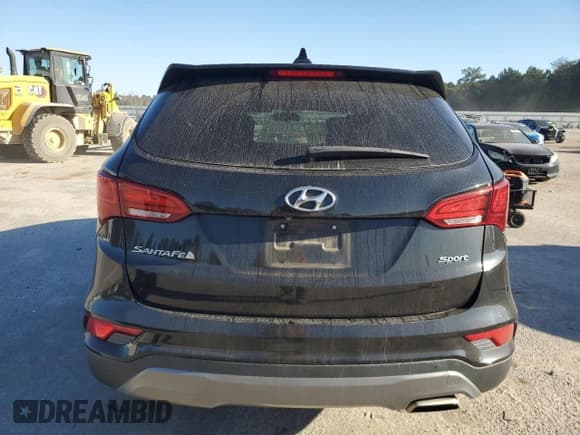 ✅ 2017 Hyundai Santa Fe 2.4L • VIN: 5XYZTDLB4HG390447 • Лот: 87127465. Опубликован ранее на Copart с пробегом 150 668 миль. Бесплатный доступ к архиву аукционных продаж из США и подробный отчёт об истории автомобиля на DreamBid. Изображение 6.
