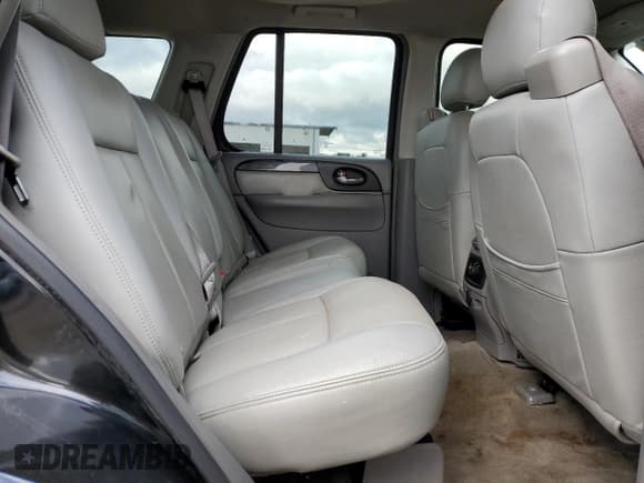 ✅ 2006 GMC Envoy SLT • VIN: 1GKDT13S562152093 • Lot: 81571005. Listed on Copart with 256,169 mi. Free auction sales archive from the USA and detailed vehicle history report at DreamBid. Image 11.