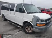 ✅ 2010 Chevrolet Express Passenger LT • VIN: 1GA2G1DG1A1105460 • Lot: 42183627. Wystawiony na IAAI z przebiegiem 165 692 mil. Bezpłatny archiwum sprzedaży aukcyjnych z USA i szczegółowy raport historii pojazdu na DreamBid. Zdjęcie 1.