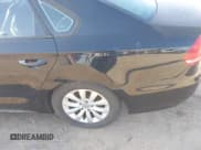 ✅ 2012 Volkswagen Passat S • VIN: 1VWAP7A39CC023813 • Lot: 42007470. Wystawiony na IAAI z przebiegiem 165 737 mil. Bezpłatny archiwum sprzedaży aukcyjnych z USA i szczegółowy raport historii pojazdu na DreamBid. Zdjęcie 14.