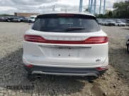 ✅ 2019 Lincoln MKC Select • VIN: 5LMCJ2D96KUL48405 • Лот: 80188695. Опубликован ранее на Copart с пробегом 48 347 миль. Бесплатный доступ к архиву аукционных продаж из США и подробный отчёт об истории автомобиля на DreamBid. Изображение 6.