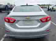 2018 Chevrolet Cruze LS с VIN 1G1BC5SM3J7125850, выставлен на аукционе IAAI как лот 43408913 с пробегом 135 200 миль миль и . История ставок и продаж доступна на DreamBid. Изображение 16.