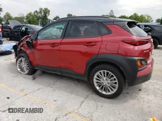 ✅ 2021 Hyundai Kona SEL • VIN: KM8K2CAA1MU735544 • Лот: 61327763. Опубликован ранее на Copart с пробегом 32 233 миль. Бесплатный доступ к архиву аукционных продаж из США и подробный отчёт об истории автомобиля на DreamBid. Изображение 2.