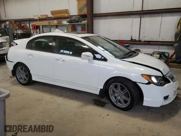 ✅ 2009 Acura CSX • VIN: 2HHFD56559H200389 • Lot: 80910434. Wystawiony na Copart z przebiegiem Nie podano. Bezpłatny archiwum sprzedaży aukcyjnych z USA i szczegółowy raport historii pojazdu na DreamBid. Zdjęcie 4.