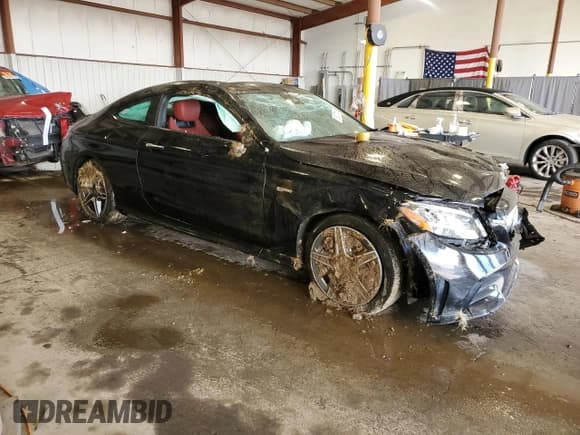 ✅ 2022 Mercedes-Benz C 43 AMG • VIN: W1KWJ6EB8NG112506 • Lot: 88247045. Wystawiony na Copart z przebiegiem 12 569 mil. Bezpłatny archiwum sprzedaży aukcyjnych z USA i szczegółowy raport historii pojazdu na DreamBid. Zdjęcie 4.