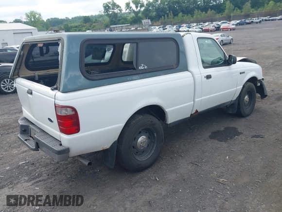 ✅ 2001 Ford Ranger XL • VIN: 1FTYR10C71TA02739 • Lot: 42675474. Wystawiony na IAAI z przebiegiem 255 214 mil. Bezpłatny archiwum sprzedaży aukcyjnych z USA i szczegółowy raport historii pojazdu na DreamBid. Zdjęcie 4.