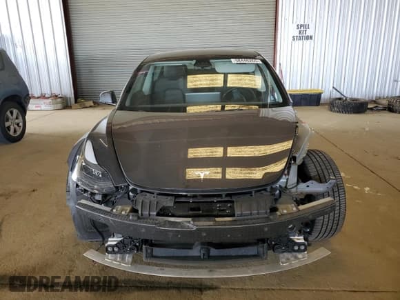 ✅ 2022 Tesla Model 3 Long Range • VIN: 5YJ3E1EB4NF176427 • Lot: 58446265. Wystawiony na Copart z przebiegiem 24 524 mil. Bezpłatny archiwum sprzedaży aukcyjnych z USA i szczegółowy raport historii pojazdu na DreamBid. Zdjęcie 5.