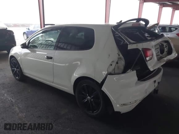 ✅ 2011 Volkswagen Golf TDI • VIN: WVWMM7AJXBW316995 • Lot: 43821002. Wystawiony na IAAI z przebiegiem 137 452 mil. Bezpłatny archiwum sprzedaży aukcyjnych z USA i szczegółowy raport historii pojazdu na DreamBid. Zdjęcie 3.