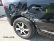 ✅ 2014 Volvo XC60 R-Design Premier Plus • VIN: YV4902DZ4E2554890 • Lot: 41599418. Wystawiony na IAAI z przebiegiem 90 090 mil. Bezpłatny archiwum sprzedaży aukcyjnych z USA i szczegółowy raport historii pojazdu na DreamBid. Zdjęcie 18.