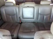 ✅ 2005 Chevrolet Suburban LS • VIN: 3GNEC16Z35G186832 • Лот: 79968144. Опубликован ранее на Copart с пробегом 237 942 миль. Бесплатный доступ к архиву аукционных продаж из США и подробный отчёт об истории автомобиля на DreamBid. Изображение 10.