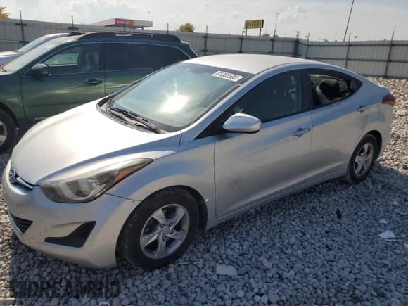 2015 Hyundai Elantra SE with VIN 5NPDH4AE8FH550439, listed as a Copart auction lot 81302595 with 123,734 mi miles and Salvage title. Bid and sale history available at DreamBid. Image 1.