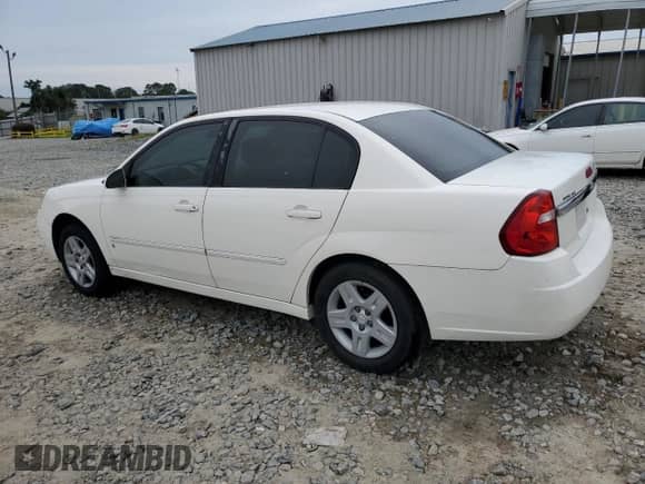 2006 Chevrolet Malibu 0LT z VIN 1G1ZT51F16F167299, wystawiony jako Copart lot #72954024 z przebiegiem 177 294 mil mil oraz Szkoda całkowita • Salvage title. Historia ofert i sprzedaży dostępna na DreamBid. Obrazek 2.