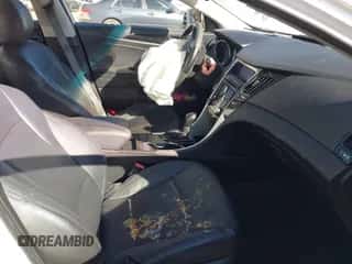 2011 Hyundai Sonata Limited z VIN 5NPEC4ACXBH031758, wystawiony jako IAAI lot #43426080 z przebiegiem 133 503 mil mil oraz . Historia ofert i sprzedaży dostępna na DreamBid. Obrazek 5.