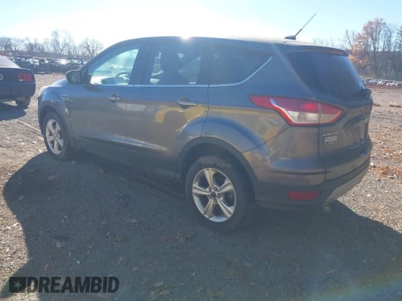 ✅ 2013 Ford Escape SE • VIN: 1FMCU9GX6DUB80085 • Lot: 43676828. Listed on IAAI with 146,765 mi. Free auction sales archive from the USA and detailed vehicle history report at DreamBid. Image 3.