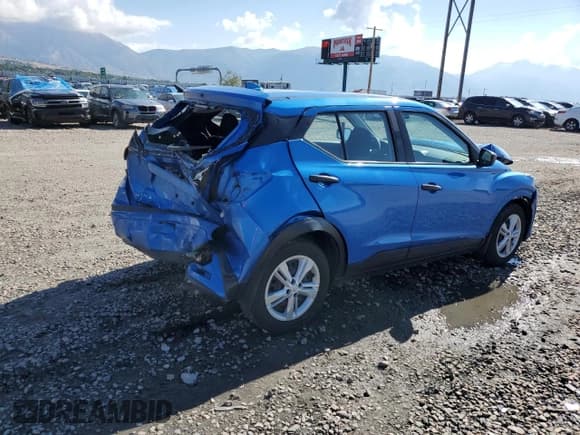 ✅ 2021 Nissan Kicks S • VIN: 3N1CP5BV0ML485492 • Lot: 82218015. Listed on Copart with 51,172 mi. Free auction sales archive from the USA and detailed vehicle history report at DreamBid. Image 3.