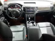 ✅ 2018 Volkswagen Atlas SE • VIN: 1V2PR2CAXJC538644 • Lot: 61592815. Wystawiony na Copart z przebiegiem 90 934 mil. Bezpłatny archiwum sprzedaży aukcyjnych z USA i szczegółowy raport historii pojazdu na DreamBid. Zdjęcie 8.