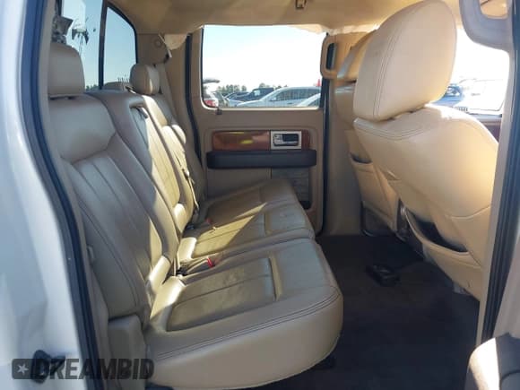 ✅ 2009 Ford F-150 XL • VIN: 1FTPW14V89KC92121 • Лот: 43599276. Опубликован ранее на IAAI с пробегом 205 573 миль. Бесплатный доступ к архиву аукционных продаж из США и подробный отчёт об истории автомобиля на DreamBid. Изображение 8.