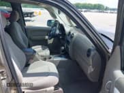 ✅ 2003 Jeep Liberty Limited • VIN: 1J4GL58K63W581296 • Lot: 42252437. Listed on IAAI with 191,041 mi. Free auction sales archive from the USA and detailed vehicle history report at DreamBid. Image 5.