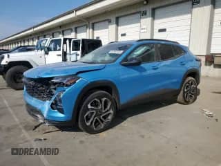 2025 Chevrolet Trax 2RS с VIN KL77LJEP3SC210138, выставлен на аукционе Copart как лот 81392455 с пробегом 4 984 миль миль и Списание • Salvage title. История ставок и продаж доступна на DreamBid. Изображение 1.