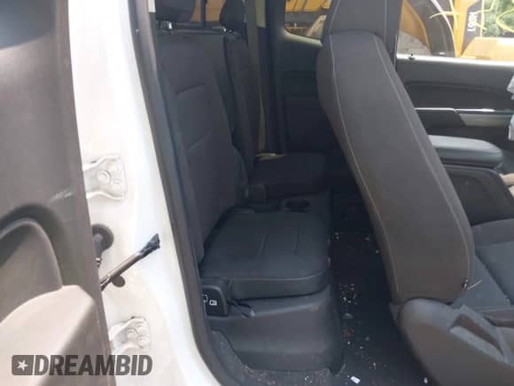 2022 Chevrolet Colorado 2WD LT z VIN 1GCHSCEN5N1102673, wystawiony jako IAAI lot #42381357 z przebiegiem 30 245 mil mil oraz . Historia ofert i sprzedaży dostępna na DreamBid. Obrazek 8.