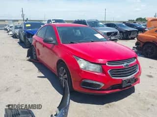 2016 Chevrolet Cruze LS с VIN 1G1PC5SH2G7158341, выставлен на аукционе IAAI как лот 42812625 с пробегом 137 372 миль миль и . История ставок и продаж доступна на DreamBid. Изображение 1.