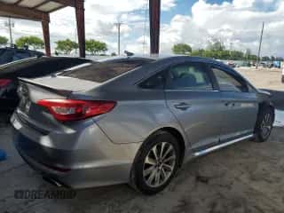 2015 Hyundai Sonata Sport с VIN 5NPE34AF0FH251233, выставлен на аукционе Copart как лот 85766045 с пробегом 114 579 миль миль и Списание • Salvage title. История ставок и продаж доступна на DreamBid. Изображение 3.