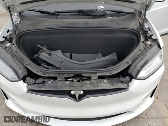 ✅ 2022 Tesla Model X • VIN: 7SAXCDE56NF361164 • Lot: 81565685. Wystawiony na Copart z przebiegiem 71 266 mil. Bezpłatny archiwum sprzedaży aukcyjnych z USA i szczegółowy raport historii pojazdu na DreamBid. Zdjęcie 12.