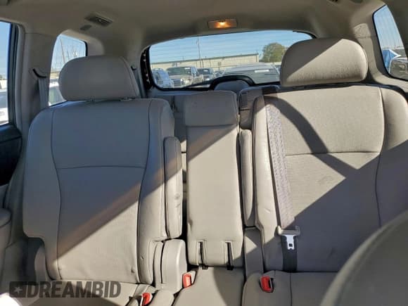 ✅ 2012 Toyota Highlander Limited • VIN: 5TDYK3EH9CS084575 • Lot: 95279465. Listed on Copart with 110,713 mi. Free auction sales archive from the USA and detailed vehicle history report at DreamBid. Image 10.