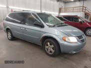 ✅ 2005 Dodge Caravan SXT • VIN: 2D4GP44L65R581395 • Lot: 43633314. Wystawiony na IAAI z przebiegiem 184 671 mil. Bezpłatny archiwum sprzedaży aukcyjnych z USA i szczegółowy raport historii pojazdu na DreamBid. Zdjęcie 1.