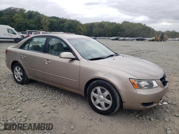 ✅ 2008 Hyundai Sonata GLS • VIN: 5NPET46C18H338592 • Лот: 72921174. Опубликован ранее на Copart с пробегом 306 341 миль. Бесплатный доступ к архиву аукционных продаж из США и подробный отчёт об истории автомобиля на DreamBid. Изображение 4.