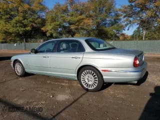 ✅ 2007 Jaguar XJ Vanden Plas • VIN: SAJWA82B07SH12922 • Lot: 86596855. Wystawiony na Copart z przebiegiem 106 775 mil. Bezpłatny archiwum sprzedaży aukcyjnych z USA i szczegółowy raport historii pojazdu na DreamBid. Zdjęcie 2.