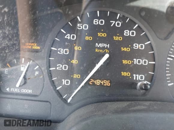 ✅ 2002 Saturn SL • VIN: 1G8ZH52802Z154555 • Lot: 42771346. Listed on IAAI with 248,496 mi. Free auction sales archive from the USA and detailed vehicle history report at DreamBid. Image 15.