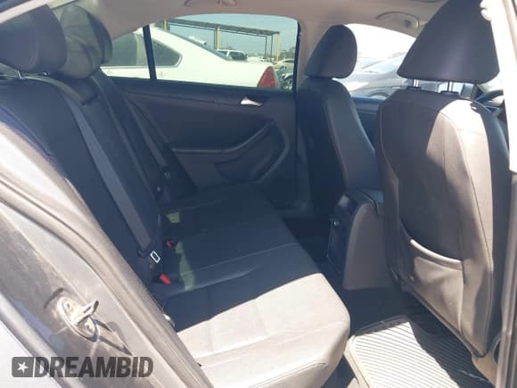 ✅ 2011 Volkswagen Jetta SE • VIN: 3VWDZ7AJ9BM360601 • Lot: 42090435. Listed on IAAI with 92,974 mi. Free auction sales archive from the USA and detailed vehicle history report at DreamBid. Image 8.