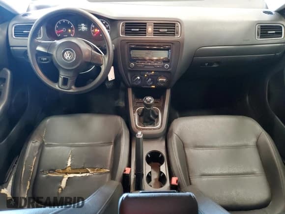 ✅ 2011 Volkswagen Jetta SE • VIN: 3VWBZ7AJ2BM321775 • Lot: 70386715. Listed on Copart with 170,985 mi. Free auction sales archive from the USA and detailed vehicle history report at DreamBid. Image 8.