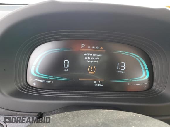 ✅ 2025 Hyundai Venue SE • VIN: KMHRB8A3XSU359503 • Lot: 44236325. Listed on Copart with 2,188 mi. Free auction sales archive from the USA and detailed vehicle history report at DreamBid. Image 9.