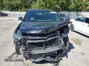 ✅ 2022 Chevrolet Traverse LT • VIN: 1GNEVHKW7NJ111323 • Lot: 69982894. Wystawiony na Copart z przebiegiem 56 841 mil. Bezpłatny archiwum sprzedaży aukcyjnych z USA i szczegółowy raport historii pojazdu na DreamBid. Zdjęcie 5.