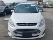✅ 2016 Ford C-Max SEL • VIN: 1FADP5CUXGL102011 • Lot: 41935337. Wystawiony na IAAI z przebiegiem 95 279 mil. Bezpłatny archiwum sprzedaży aukcyjnych z USA i szczegółowy raport historii pojazdu na DreamBid. Zdjęcie 12.