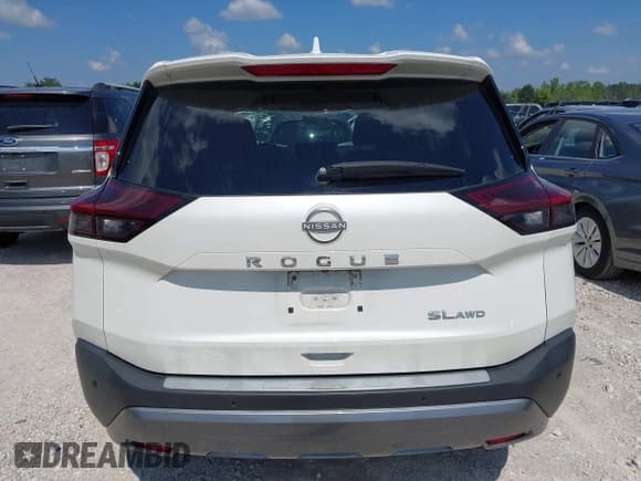 ✅ 2023 Nissan Rogue SL • VIN: 5N1BT3CB4PC739472 • Lot: 42982747. Listed on IAAI with 40,282 mi. Free auction sales archive from the USA and detailed vehicle history report at DreamBid. Image 16.