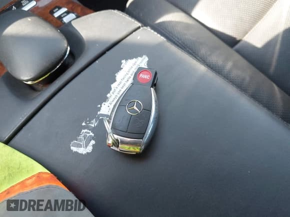 ✅ 2009 Mercedes-Benz S 550 • VIN: WDDNG86X39A239303 • Lot: 42866940. Wystawiony na IAAI z przebiegiem 111 033 mil. Bezpłatny archiwum sprzedaży aukcyjnych z USA i szczegółowy raport historii pojazdu na DreamBid. Zdjęcie 11.