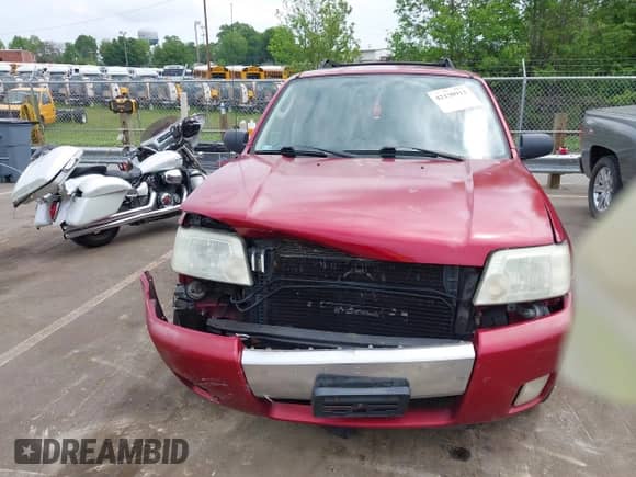 2005 Mercury Mariner Luxury с VIN 4M2YU56185DJ12429, выставлен на аукционе IAAI как лот 42130913 с пробегом 208 496 миль миль и . История ставок и продаж доступна на DreamBid. Изображение 12.