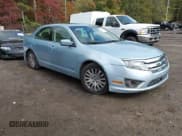✅ 2010 Ford Fusion Hybrid • VIN: 3FADP0L31AR260062 • Лот: 43415845. Опубликован ранее на IAAI с пробегом 135 286 миль. Бесплатный доступ к архиву аукционных продаж из США и подробный отчёт об истории автомобиля на DreamBid. Изображение 1.