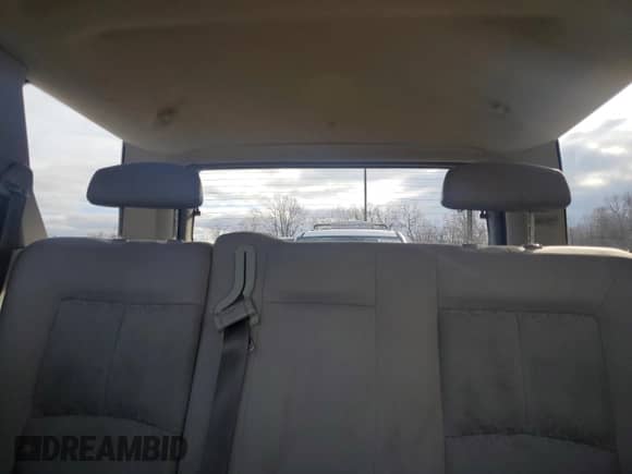 2006 Saturn VUE z VIN 5GZCZ33D06S834722, wystawiony jako Copart lot #85682804 z przebiegiem 184 223 mil mil oraz Szkoda całkowita • Salvage title. Historia ofert i sprzedaży dostępna na DreamBid. Obrazek 10.