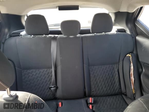 ✅ 2021 Nissan Kicks S • VIN: 3N1CP5BV3ML530294 • Lot: 83964355. Wystawiony na Copart z przebiegiem 90 748 mil. Bezpłatny archiwum sprzedaży aukcyjnych z USA i szczegółowy raport historii pojazdu na DreamBid. Zdjęcie 10.