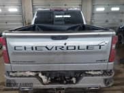 ✅ 2020 Chevrolet Silverado 1500 RST • VIN: 3GCUYEET8LG311055 • Lot: 41610226. Listed on IAAI with 88,332 mi. Free auction sales archive from the USA and detailed vehicle history report at DreamBid. Image 16.